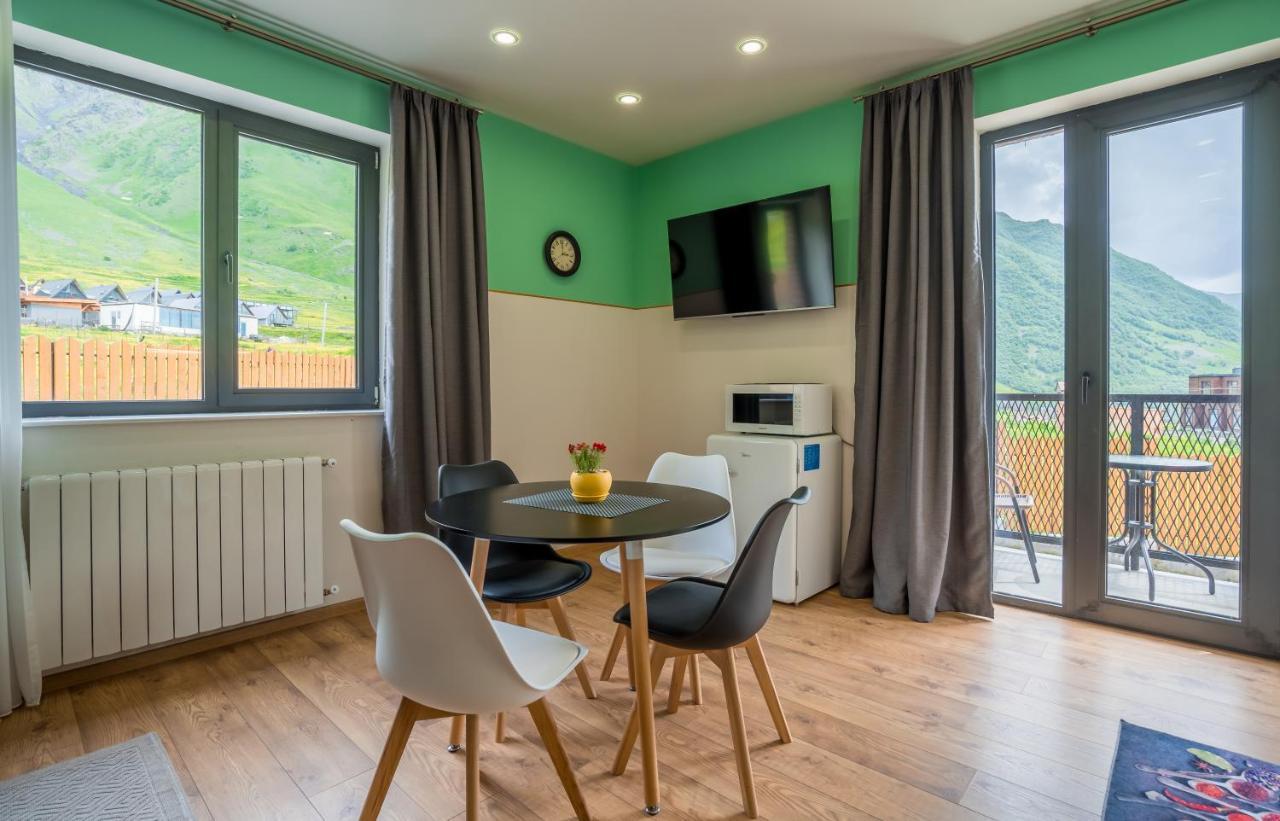 Devdaraki Apartments Kazbegi Exterior photo